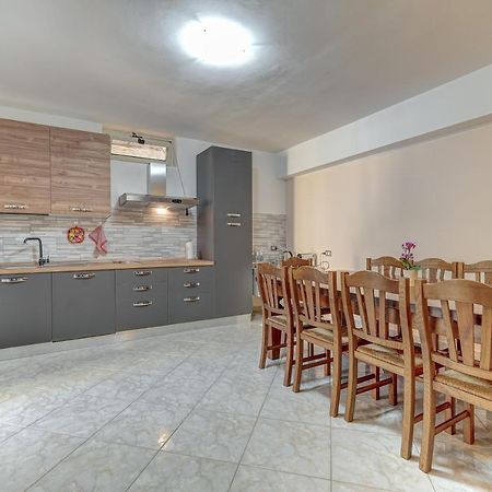 Appartamento Mileva House Civitavecchia Extérieur photo